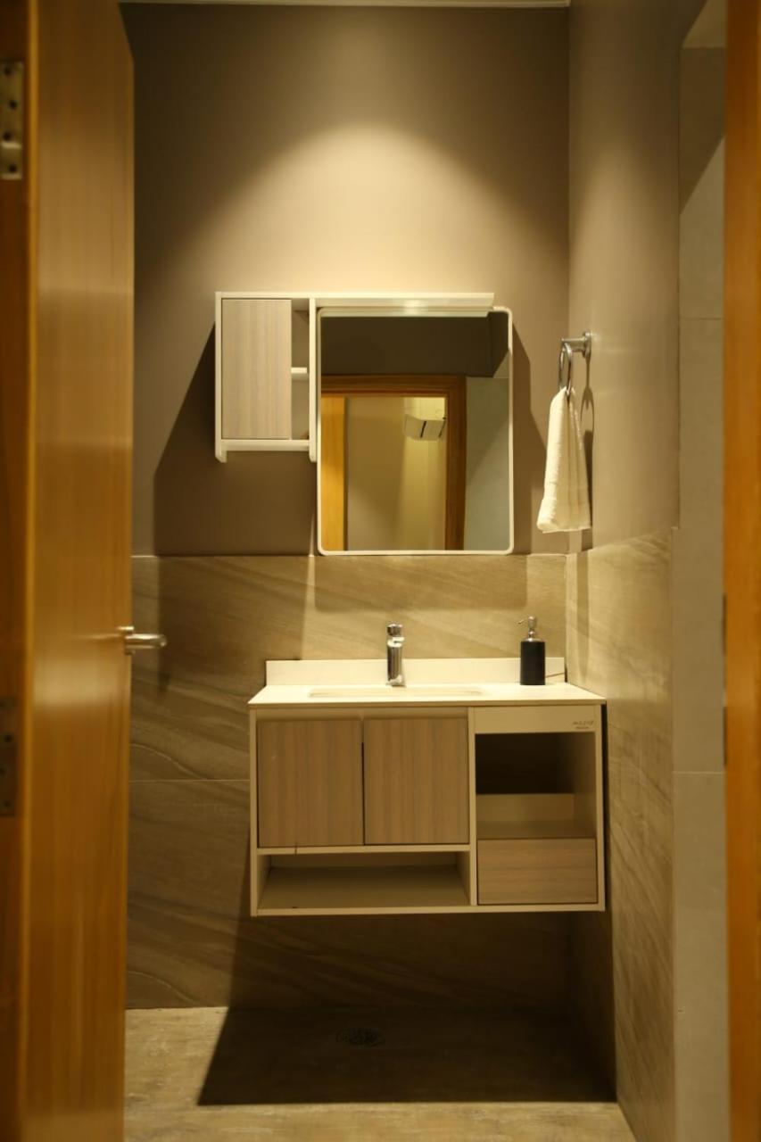 Hotel Rajmahal Moradabad Zewnętrze zdjęcie